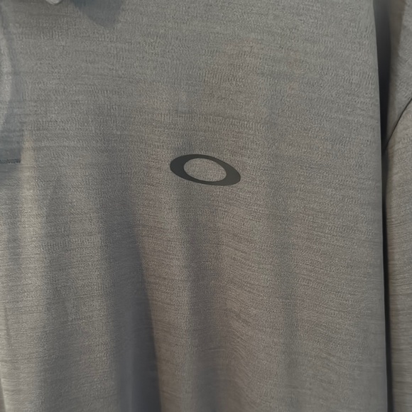 Oakley Men's Gray Polo Shirt - Picture 3 of 4